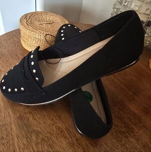 New Black Studded Women's Loafers 7.5 Wide